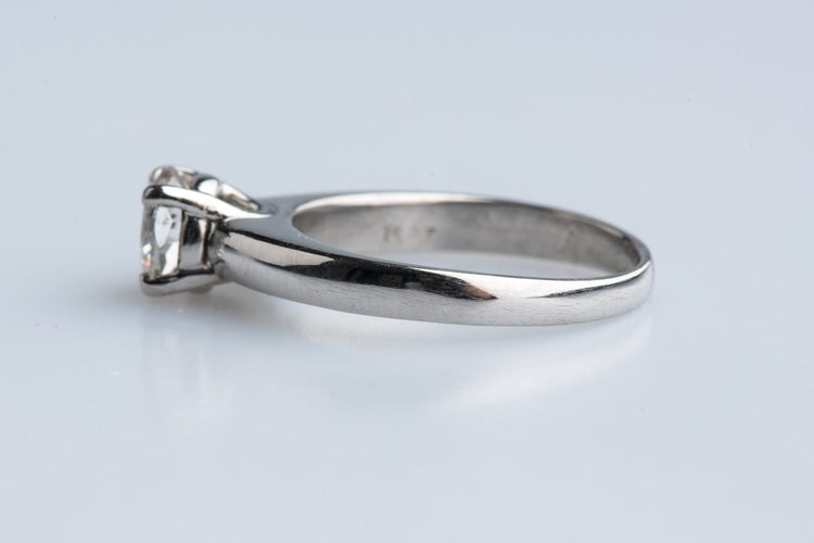 50.5 Bague solitaire en platine avec diamant 0,80 ct H VS2 58 Facettes SOLDCC1531-107