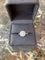 Gemmyo Rétroromantique - Bague marguerite en or gris et diamants