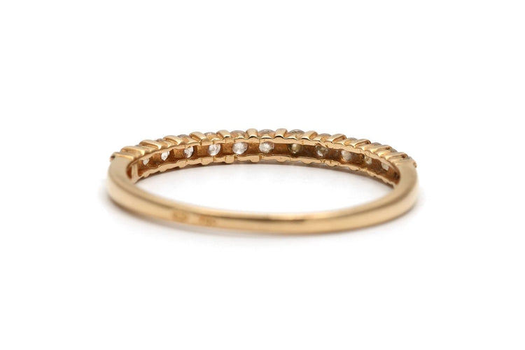 54 Bague contemporaine en or jaune 18 carats et diamants 58 Facettes B912