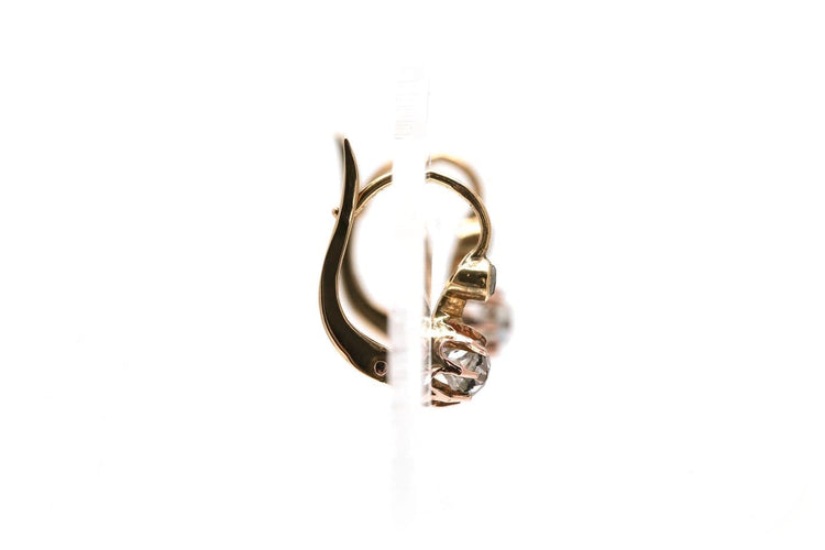 Art déco - Boucles d'oreilles en or jaune 18 carats et diamants 58 Facettes 23995