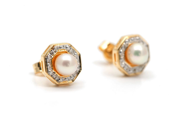Boucles d'oreilles en or jaune, perles et diamants 58 Facettes 23992