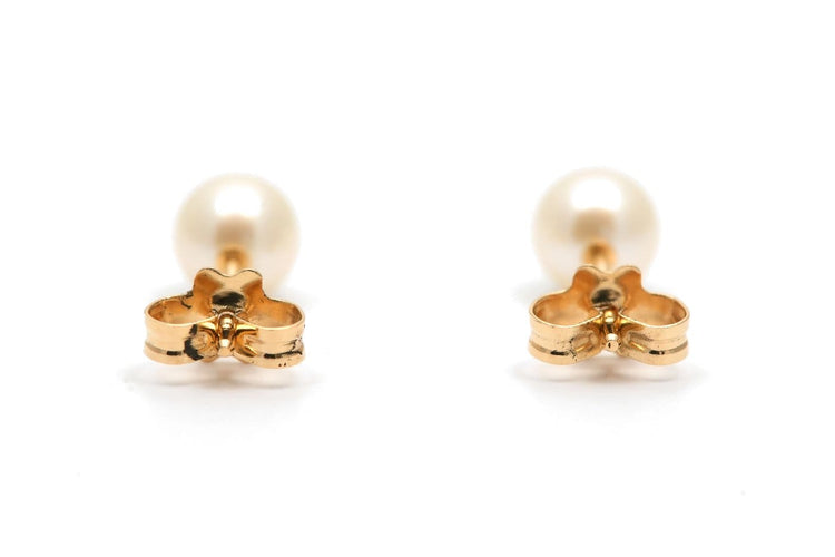 Boucles d'oreilles contemporaines en or jaune 18 carats serties de perles 58 Facettes 24016
