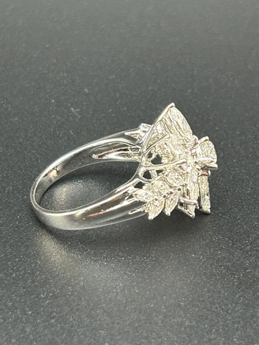 55 La Regina - Bague en or blanc 18k et 21 diamants naturels 58 Facettes ANELLO FLOWER DIAMOND
