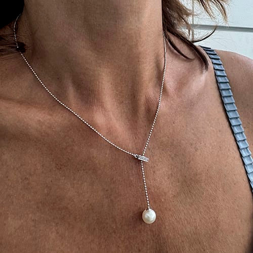https://ledial.it/app/uploads/2026/08/40232-collana-oro-cravatta-perla-diamanti-regolabile_11.jpg