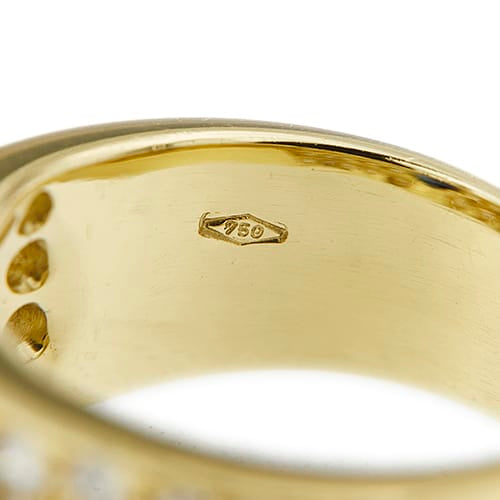 https://ledial.it/app/uploads/2026/08/14079-anello-fascia-oro-diamanti-zaffiro_14.jpg