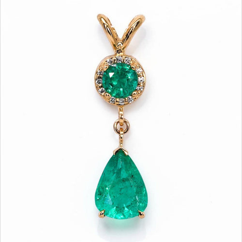 Emerald Royal Drop - Pendentif en or jaune 18 ct, émeraudes et diamants 58 Facettes P007