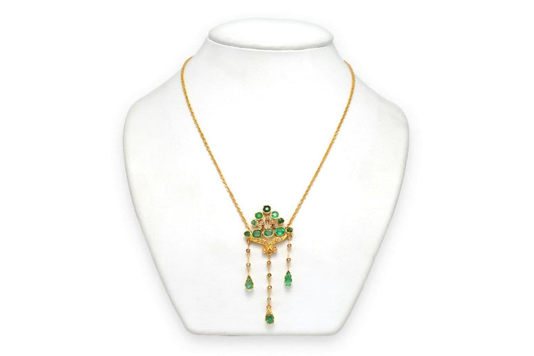 Collier années 50 en or jaune, émeraudes et perles 58 Facettes 23683