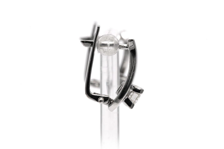 Boucles d'oreilles contemporaines en or blanc 18 carats et diamants 58 Facettes 23783