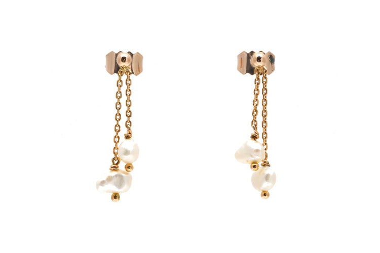 Boucles d'oreilles contemporaines en or jaune 18 carats et perles 58 Facettes 24013