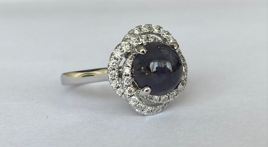 51 Bague en or blanc avec alexandrite ALGT 3,32 ct et diamants 58 Facettes ring
