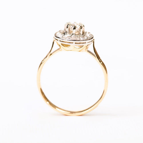 55.5 Bague ancienne - Bague entourage en or jaune, platine et diamants 58 Facettes LMB-291