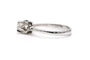 56 Bague contemporaine en or blanc 18 carats et diamant 58 Facettes 23103