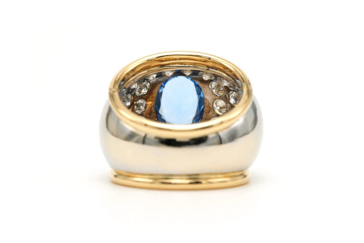 56 Bague contemporaine en or jaune et blanc 18 ct, topaze et diamants 58 Facettes 23696
