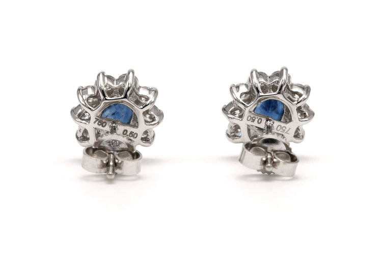 Boucles d'oreilles contemporaines en or blanc 18 carats, saphirs et diamants 58 Facettes 23714