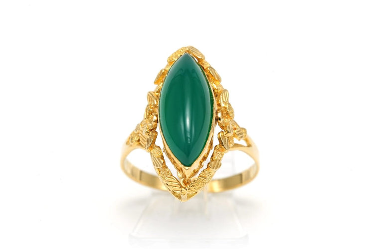 59 Années 50 - Bague en or jaune, perles et chrysoprase 58 Facettes B862