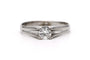 55 Bague années 70 en or blanc 18 carats et diamant 58 Facettes 23759