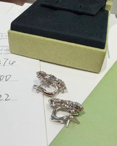 Van Cleef & Arpels Snowflake - Boucles d'oreilles en platine et diamants 58 Facettes Jnci168
