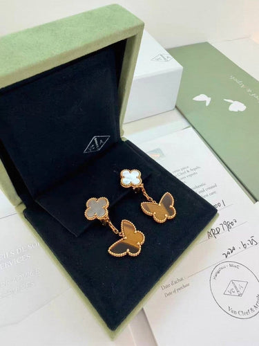 Van Cleef & Arpels - Boucles d’oreilles en or jaune, nacre et œil de tigre 58 Facettes jnci169