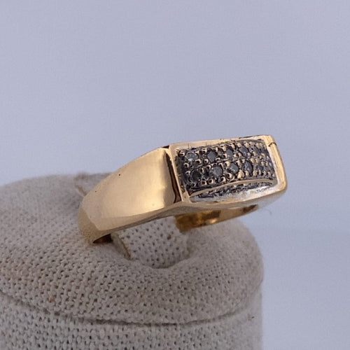 Bague Bague rectangulaire - Bague pavage diamants en or jaune 18 carats 58 Facettes 250135