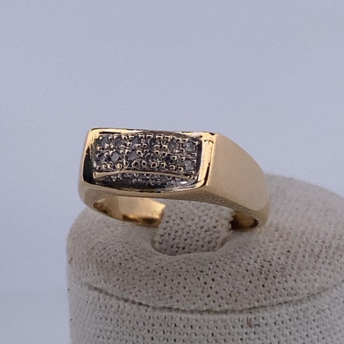 Bague Bague rectangulaire - Bague pavage diamants en or jaune 18 carats 58 Facettes 250135