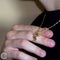 Pendentif Pendentif dauphin en or jaune 18 carats 58 Facettes 47297920