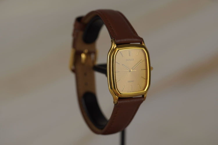 Seiko Dolce Tonneau - Montre en acier 58 Facettes TOT-11134