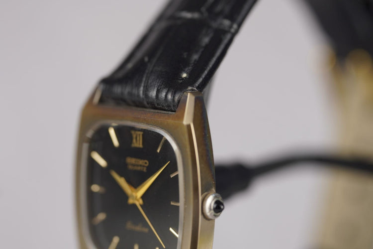 Seiko Exceline Tonneau - Montre en acier 58 Facettes TOT-11118