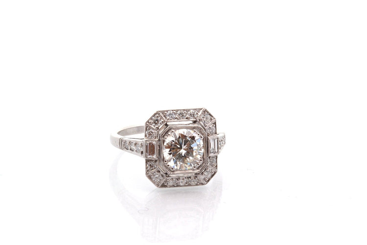 Bague 53 Bague en platine avec diamant 1,13 ct et diamants 0,50 ct 58 Facettes 27844-27415
