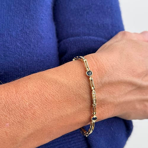 Bracelet Bracelet à segments en or jaune 18 ct avec saphirs et diamants 58 Facettes 35277