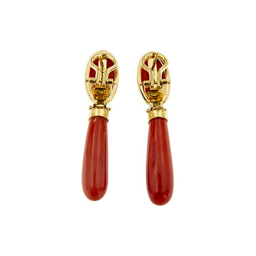 Boucles d'oreilles Boucles d’oreilles en or jaune 18 ct avec corail rouge 58 Facettes 39773