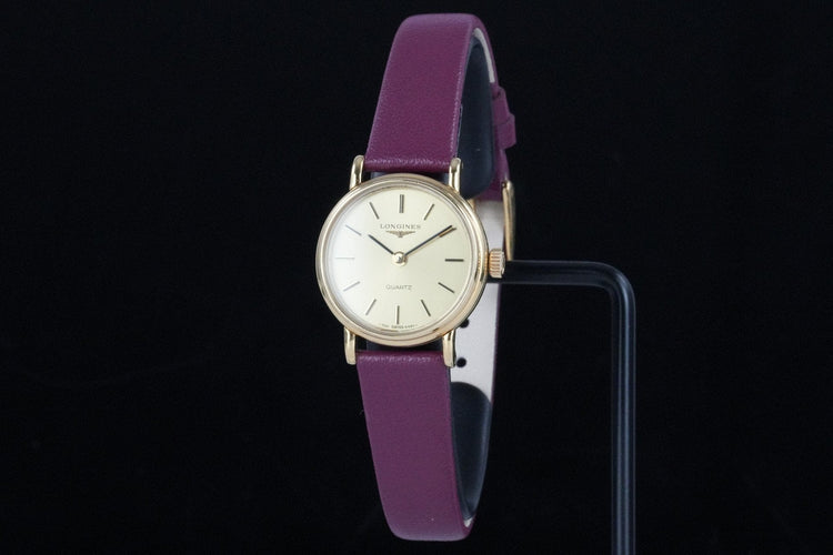 Quartz 700 4461 58 Facettes TOT-01843