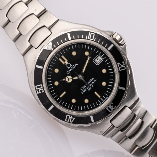 Montre Omega Seamaster Pre-Bond - Montre 200 m en acier 58 Facettes TOT-01986
