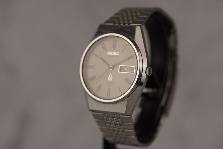 Seiko Quartz Type II - Montre Day Date en acier 58 Facettes TOT-10708