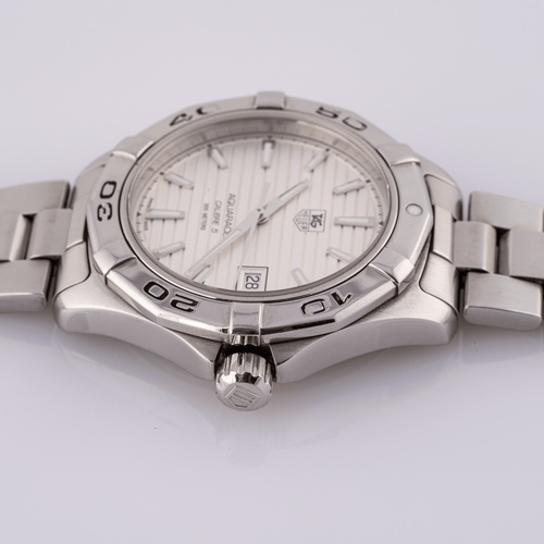 TAG Heuer AquaRacer - Montre Calibre 5 en acier 58 Facettes TOT-02445