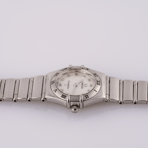 Omega Constellation - Montre femme en acier 58 Facettes TOT-02409