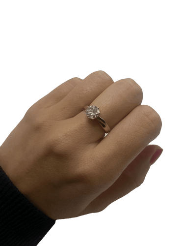 50 Bague solitaire en or jaune et blanc 18K et diamant 58 Facettes SKU : BOR/260167