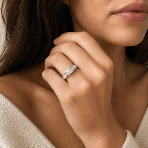 57 Bague bandeau en or blanc et diamants 1,60 carat 58 Facettes 1.0001331/2