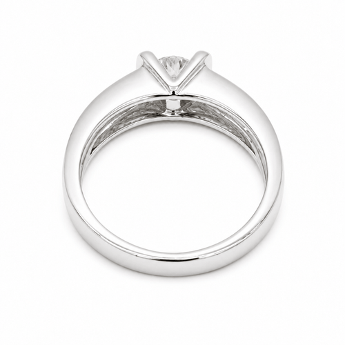 57 Bague bandeau en or blanc et diamants 1,60 carat 58 Facettes 1.0001331/2