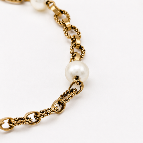 https://18carats.fr/wp-content/uploads/2026/05/36974-36978-Bracelet-en-or-jaune-et-perle.png