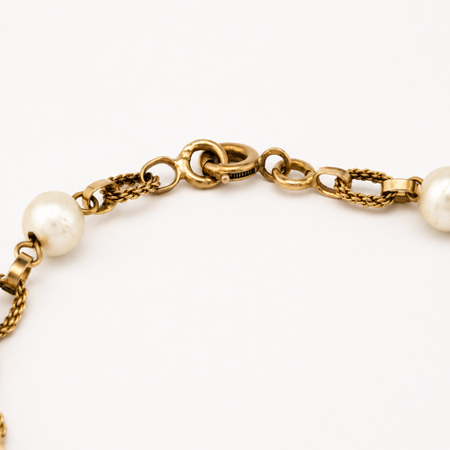 https://18carats.fr/wp-content/uploads/2026/05/36974-36979-Bracelet-en-or-jaune-et-perle.png