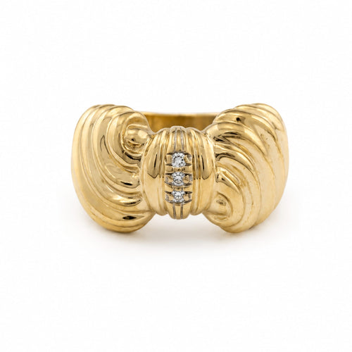 https://18carats.fr/wp-content/uploads/2026/05/36879-36882-Bague-en-or-jaune-et-diamant.jpg