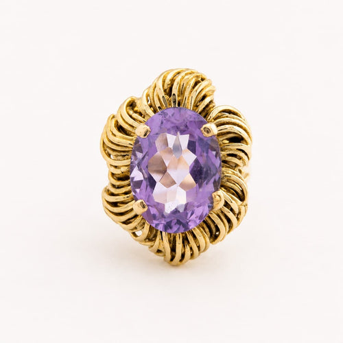 https://18carats.fr/wp-content/uploads/2026/04/35999-36793-Bague-en-or-jaune-et-amethyste.jpg