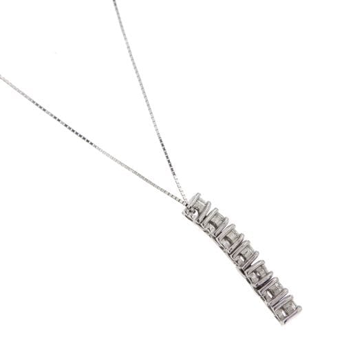 Collier Collier avec pendentif en or blanc 18 ct et diamants 58 Facettes 25102