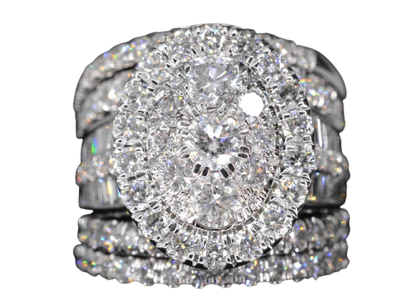 Bague en or blanc sertie de diamants 5,50 ct