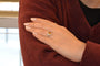 Bague 51 Bague saphir jaune et diamants en or blanc 18 carats 58 Facettes 25563