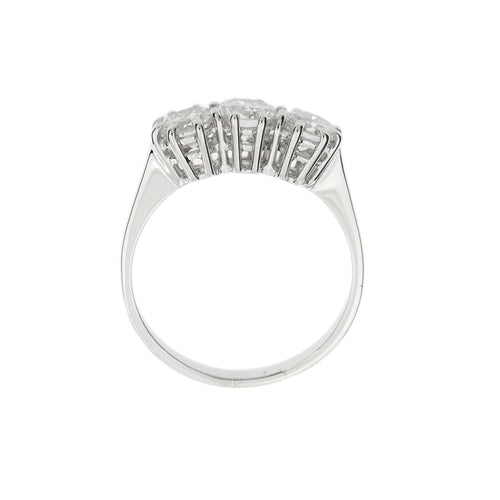 Bague Bague trilogy - 3 diamants taille brillant en or blanc 18 ct 58 Facettes 35813