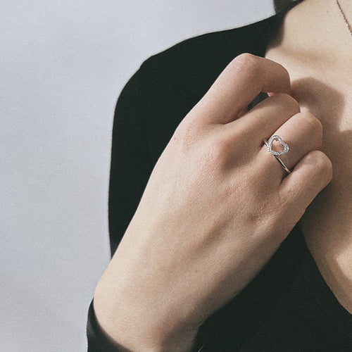 Bague 54 Donna Oro - Bague cœur en or blanc 18 kt et diamants 58 Facettes 23750