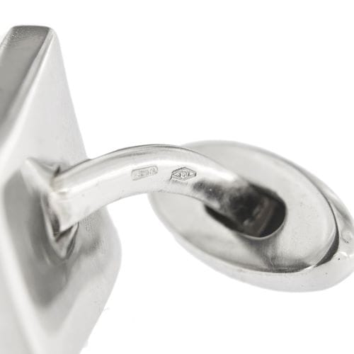 Boutons de manchette St George - Paire de boutons de manchette en or blanc 18 ct et saphirs 58 Facettes 36483