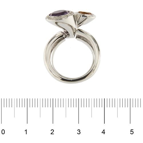 Bague Bague en or blanc 18 ct avec diamants et pierres précieuses 58 Facettes 34070