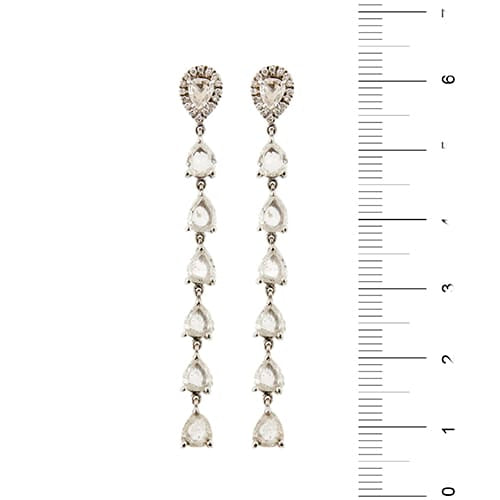 Boucles d'oreilles Boucles d’oreilles pendantes goutte en or blanc 18 ct et diamants 58 Facettes 36383